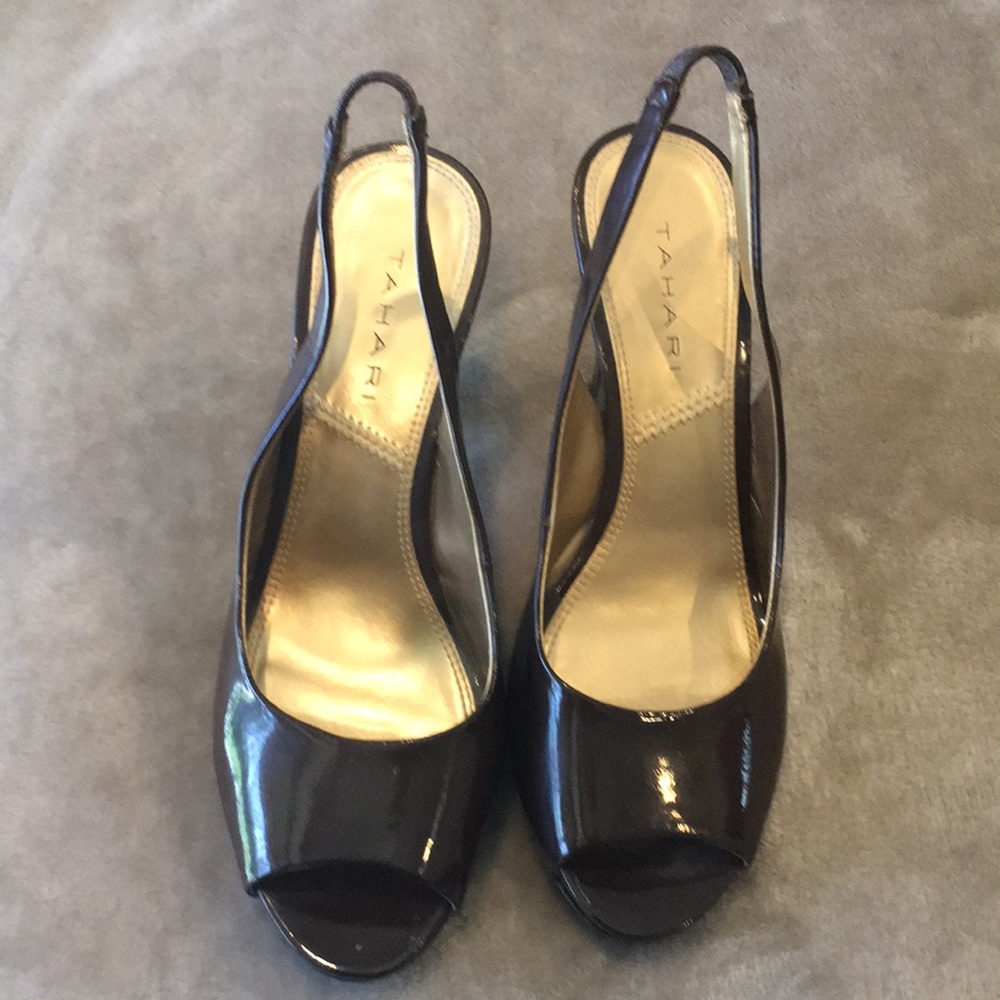Gorgeous Tahari platform heels. Worn once!
